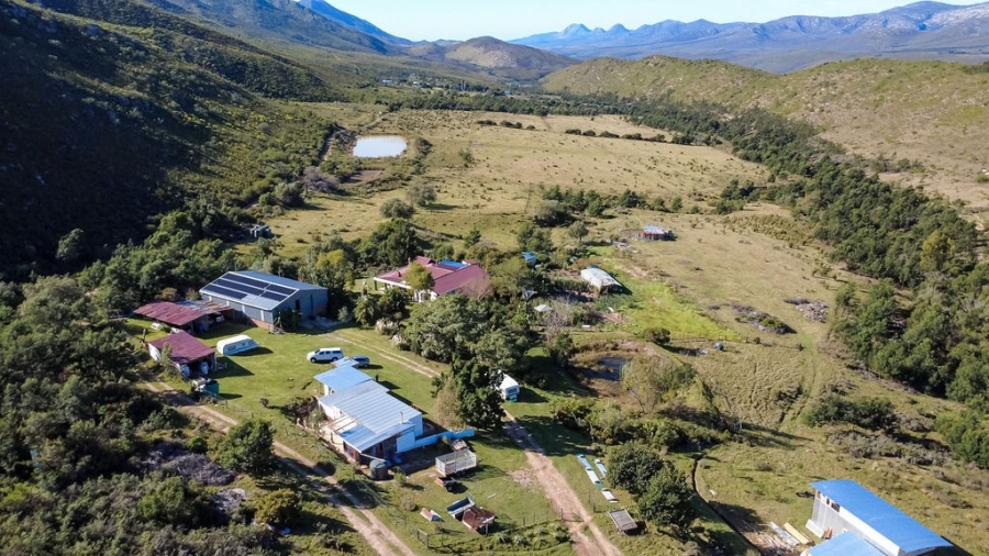 4 Bedroom Property for Sale in Joubertina Eastern Cape